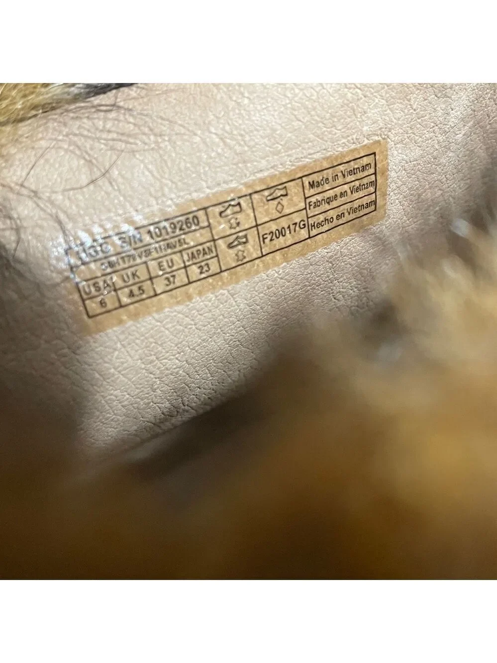 NWOB UGG Valberg Tan Suede Wedge Boots with Fur Trim Sz 6M